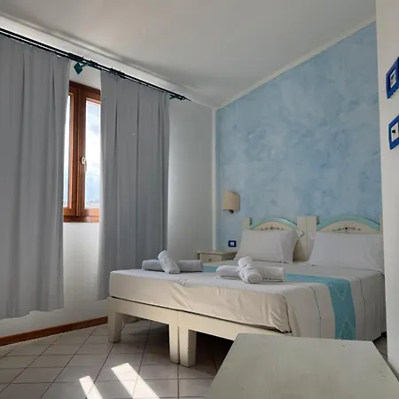 La Del Mare 3*